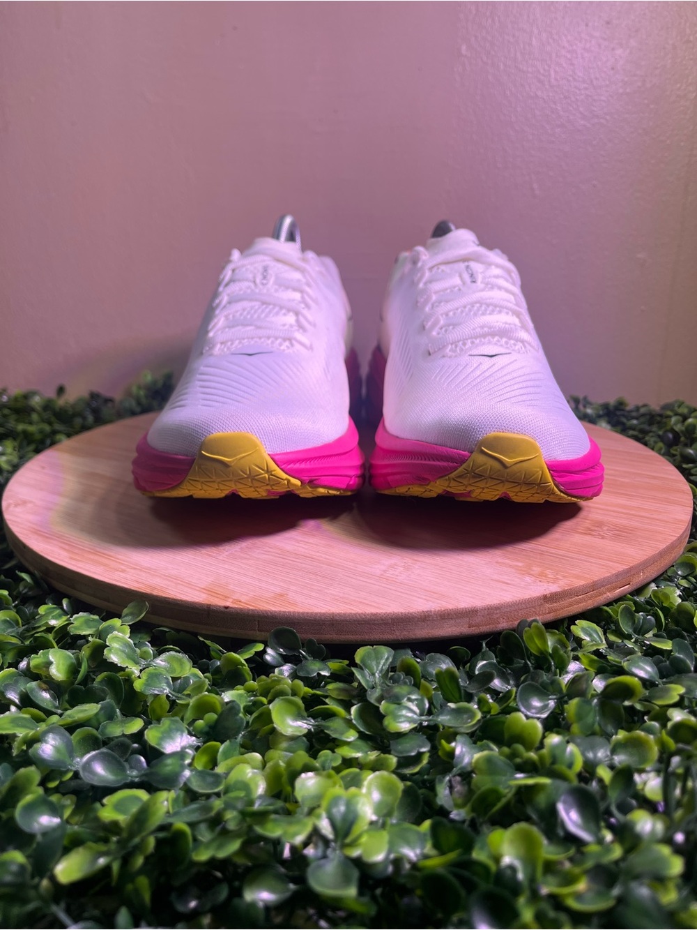 🔥 HOKA RINCON 3 WHITE PINK ATHLETIC RUNNING SHOES WOMENS SIZE 8.5 B - Picture 3 of 10